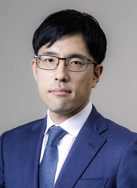 Noboru Kitayama, lawyer