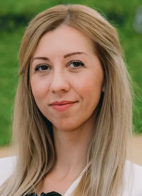 Ivelina Cherneva, lawyer